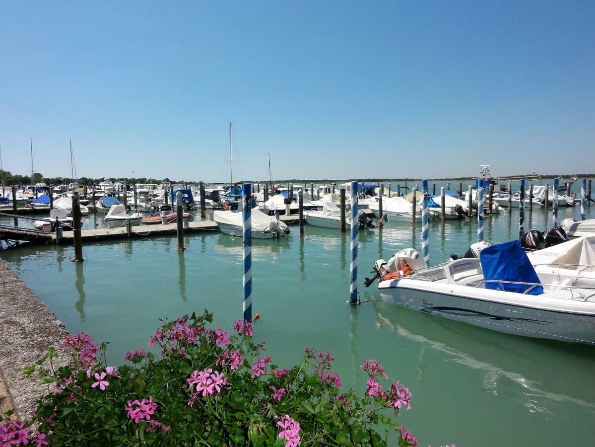 Isola Clara - Appartamenti Bibione Eksteriør billede